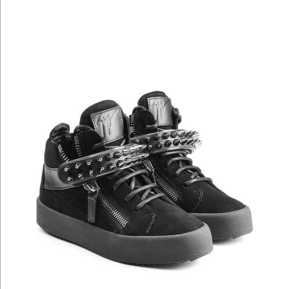 GIUSEPPE ZANOTTI Sneakers w/Stud